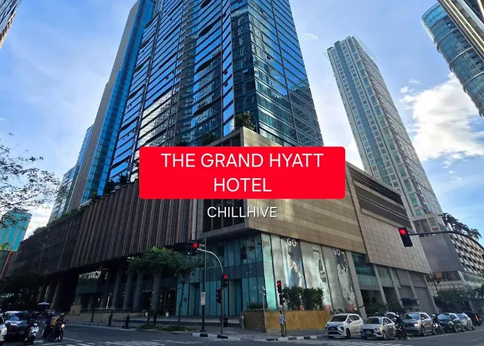 Holiday home Elegant Bgc Across Mitsukoshi Mall #upt27p